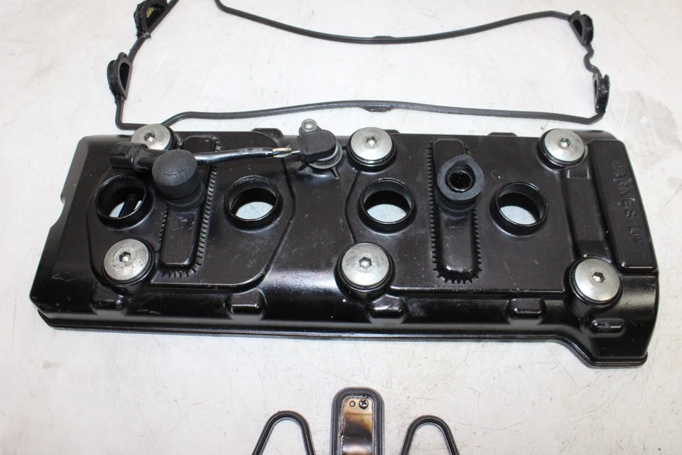 2008 Suzuki GSXR750 OEM ENGINE TOP END CYLINDER HEAD COVER - Image 2 of 4