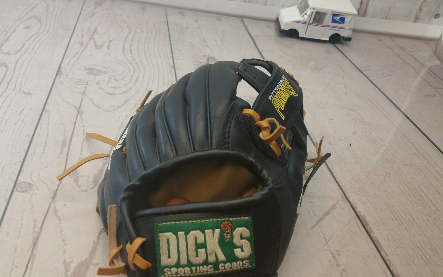 Dick's Powerbolt FS100 10" Baseball Tall Playing Glove Black RH