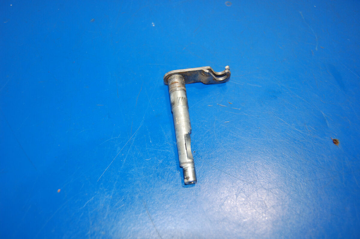 1995 93-23 YZ80 YZ85 CLUTCH ENGAGE PUSH LEVER AXLE SHAFT 1995 93-23 YZ80 YZ85 CLUTCH ENGAGE PUSH LEVER AXLE SHAFT