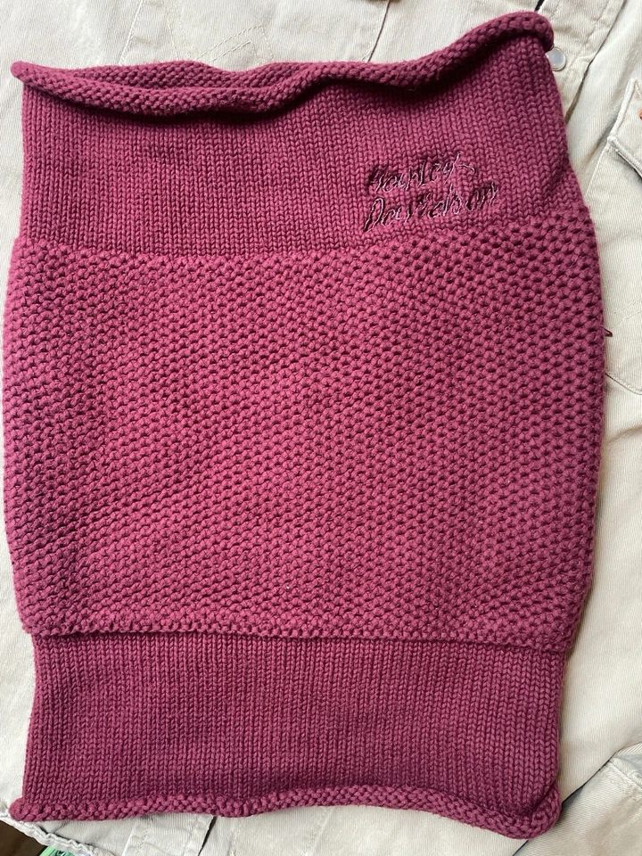 Juego de polaina y gorro tejido borgoña Harley‐Davidson - puño texturizado, logotipo Emb Foto 2 de 2