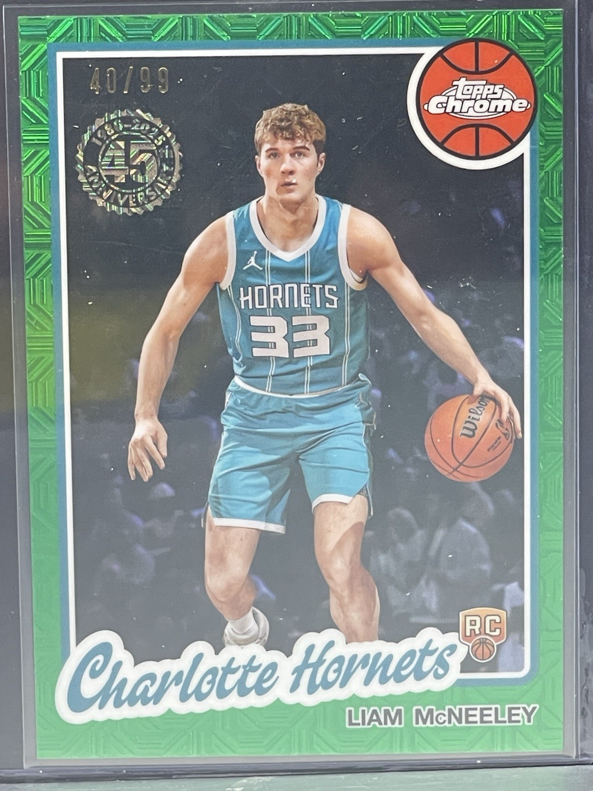 2025-26 Topps Liam McNeeley 1980-81 Chrome Green Mojo Refractor RC /99