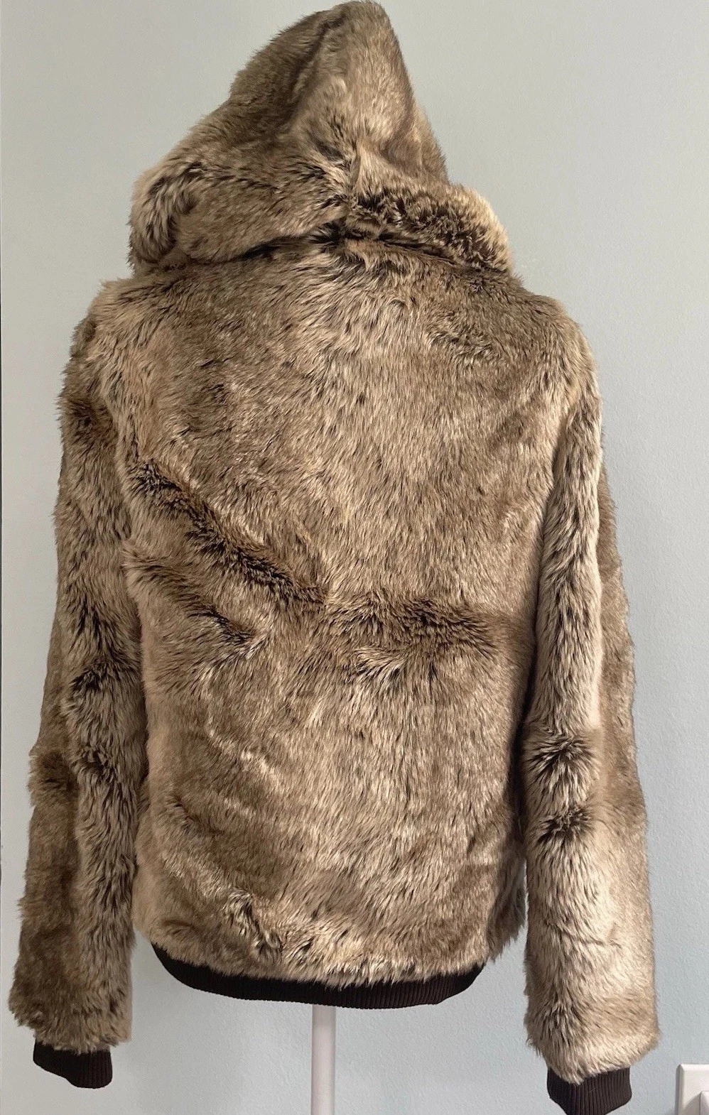 UNDERCOVER FELPA CON CAPPUCCIO FULL ZIP PELLICCIA SFILATA MODA ROSA Victoria’s Secret taglia M ESCLUSIVA!!