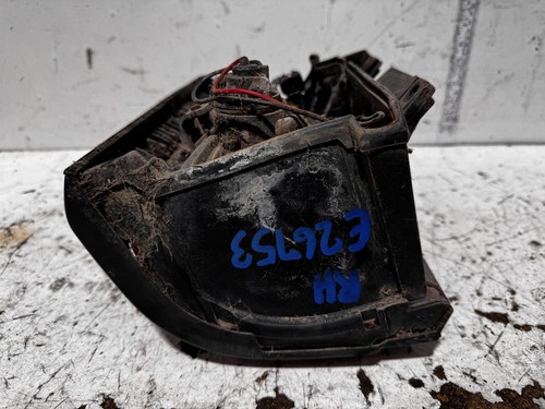 Mitsubishi Pajero Right Tail Light NJ 12/1993-02/1998 - Picture 4 of 8