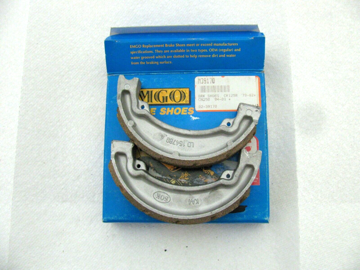 Emgo 92-39170 Grooved Drum Brake Shoes for Honda | eBay