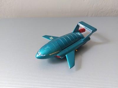 Dinky Toys #101 Thunderbird 2, Metall, türkisblau, inkl. TB 4 - Thunderbirds TV
