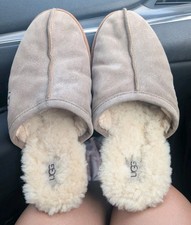 UGG Scuff Slippers Size 10 Chestnut Suede Sheepskin House Shoes