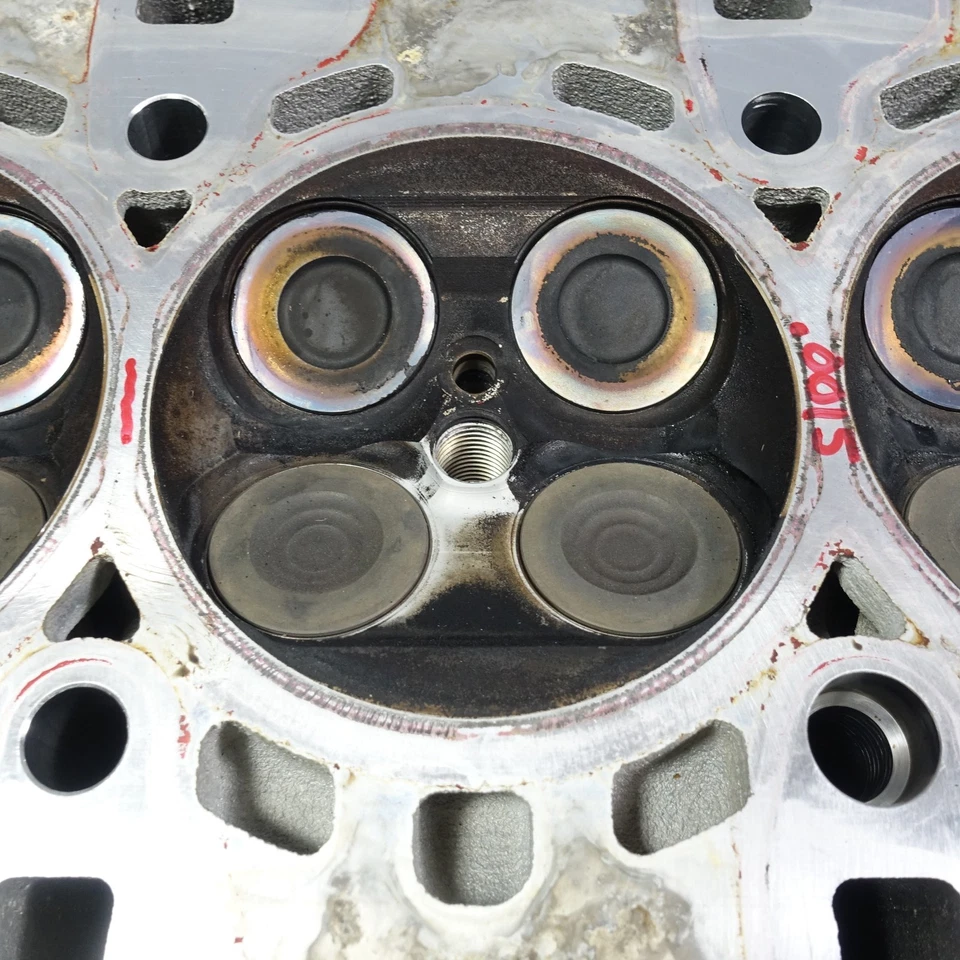 Damaged 20-25 BMW M3 G80 M4 G82 X3M F97 S58 Engine Cylinder Head w Valves OEM - Image 4 of 4