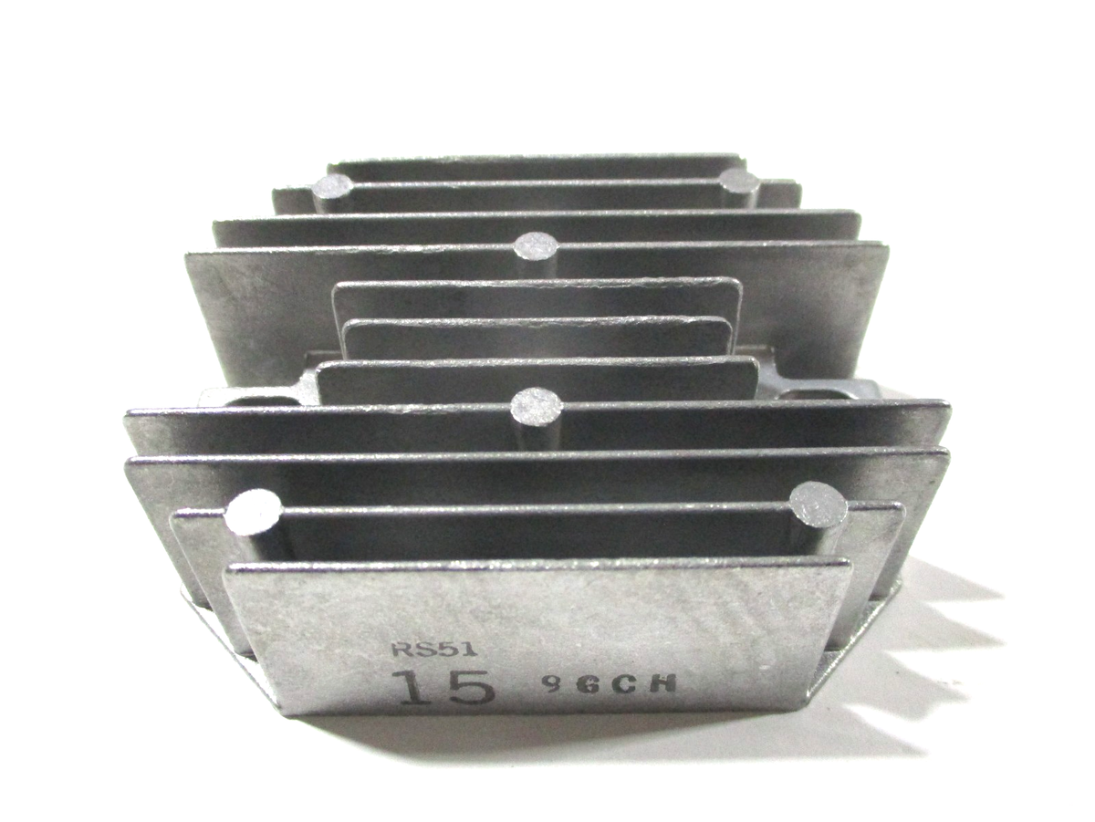 19844-64600 GENUINE KUBOTA VOLTAGE REGULATOR RS51 5-TERMINAL | eBay