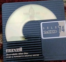 MAXELL GOLD 74 MINUTE MINI DISC GOLD MD 74 PURE POWERFUL DIGITAL SOUND