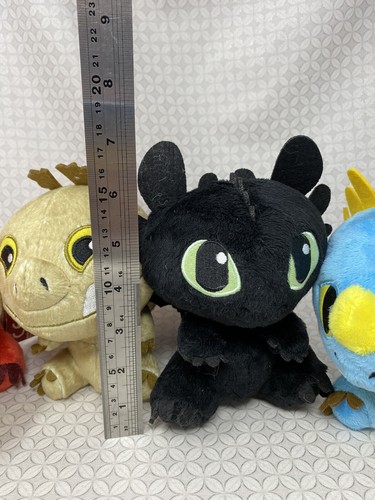 Dreamworks How to Train Your Dragon Mini baby Toothless Set Spin Master Plush - Picture 2 of 13