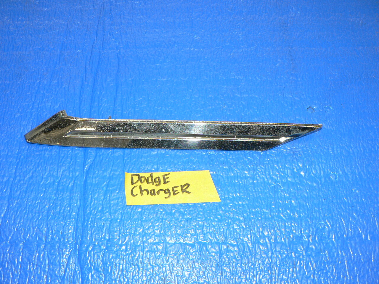 Mopar 1966 1967 B-Body Sail Panel Lower Trim Piece Part # 2574472 