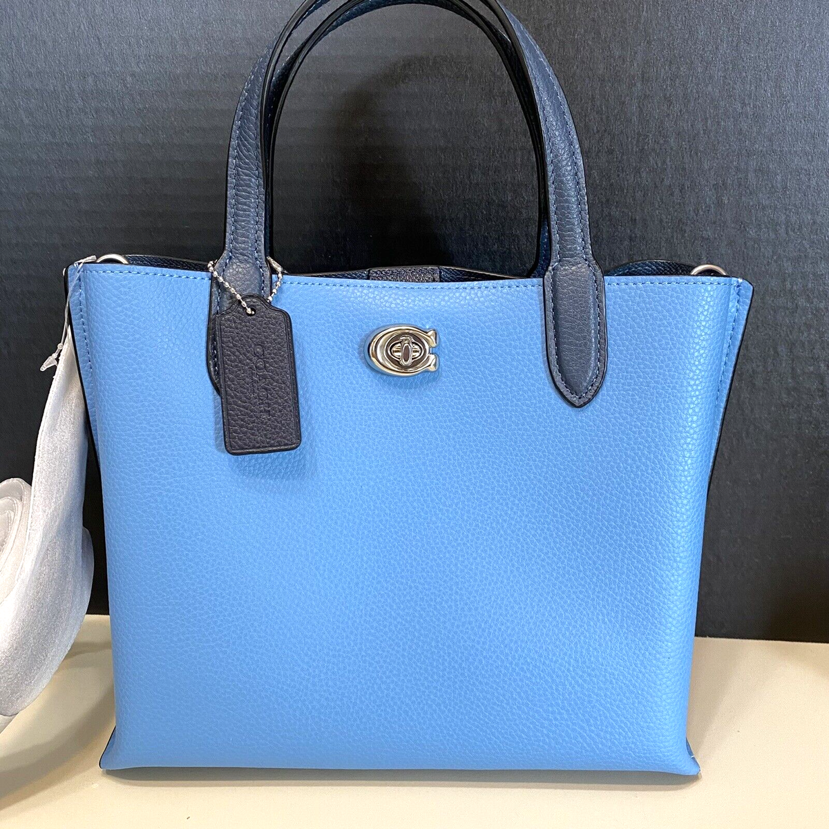 【COACH】Willow Tote 海外限定 COACH Willow Tote Crossbody Colorblock Leather POOL MULTI