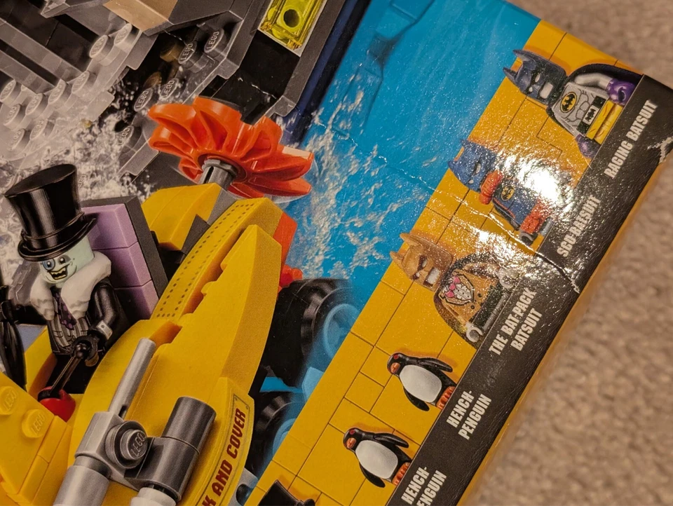 LEGO (70909) Batcave Break-In - Nuevo en caja - 2017 - Lego Batman Película - DC Super Heroes Foto 2 de 3