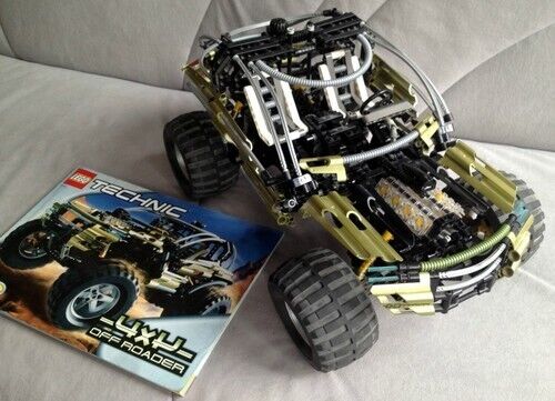 LEGO Technic 8466 4 X 4 Off-Roader with instructions, RARE