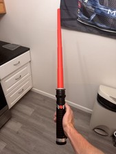 Vintage 1999 Hasbro Red Lightsaber Star Wars LucasFilm Retractable Blade