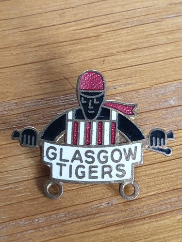 RARE OLD VINTSGE GLASGOW TIGERS SPEEDWAY CLUB ENAMEL BADGE By Gladman Norman - Picture 2 of 9