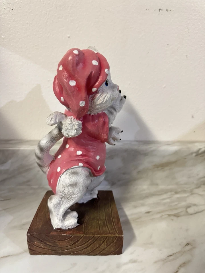 White Cat Kitty in Pajamas Pjs Door Stopper Resin Home Decorative Book End - Image 2 of 4