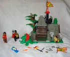 Lego 6076 Dark Dragons Den Group 1995 90s Royal Knights Minifigs Horse