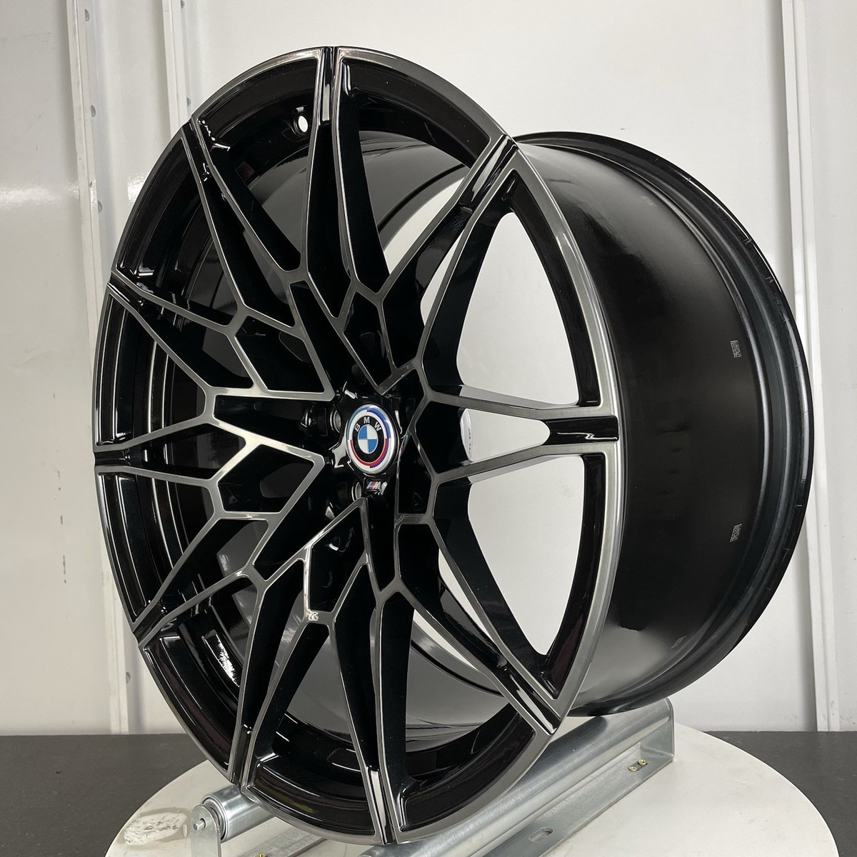 BMW M3 M4 REAR 20X10.5 WHEEL RIM 36118093839 BLACK / MACHINED
