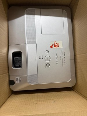 Hitachi CP-X608 3LCD-Projektor - 4000 ANSI Lumen - XGA