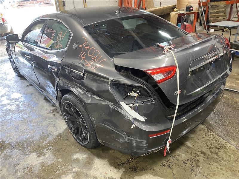 Maserati Ghibli 2014 Windshield wiper motor