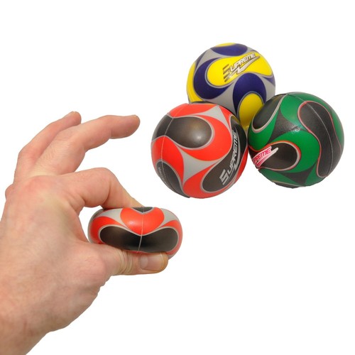 12er Set Mini Fußbälle – weiche Stressbälle Ø6 cm, bunt, Fußball Wurfball - Bild 4 von 6