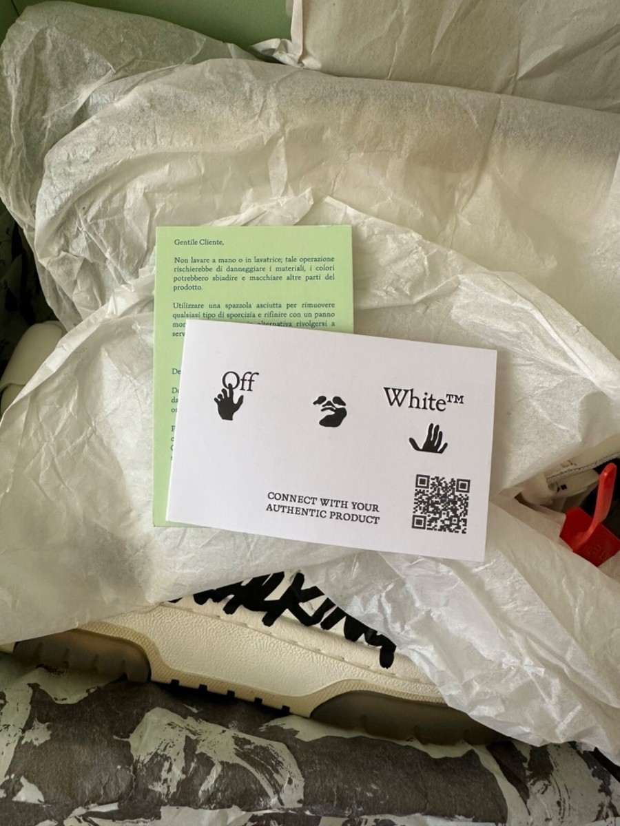 Off-white For Walking Out of Office white black with orange tag