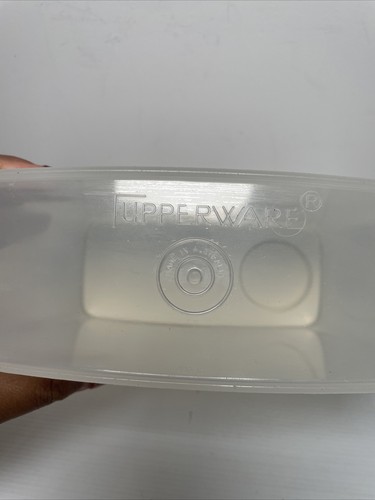 Tupperware Cereal keeper clear base white top with pourer #469-13 - Picture 7 of 10