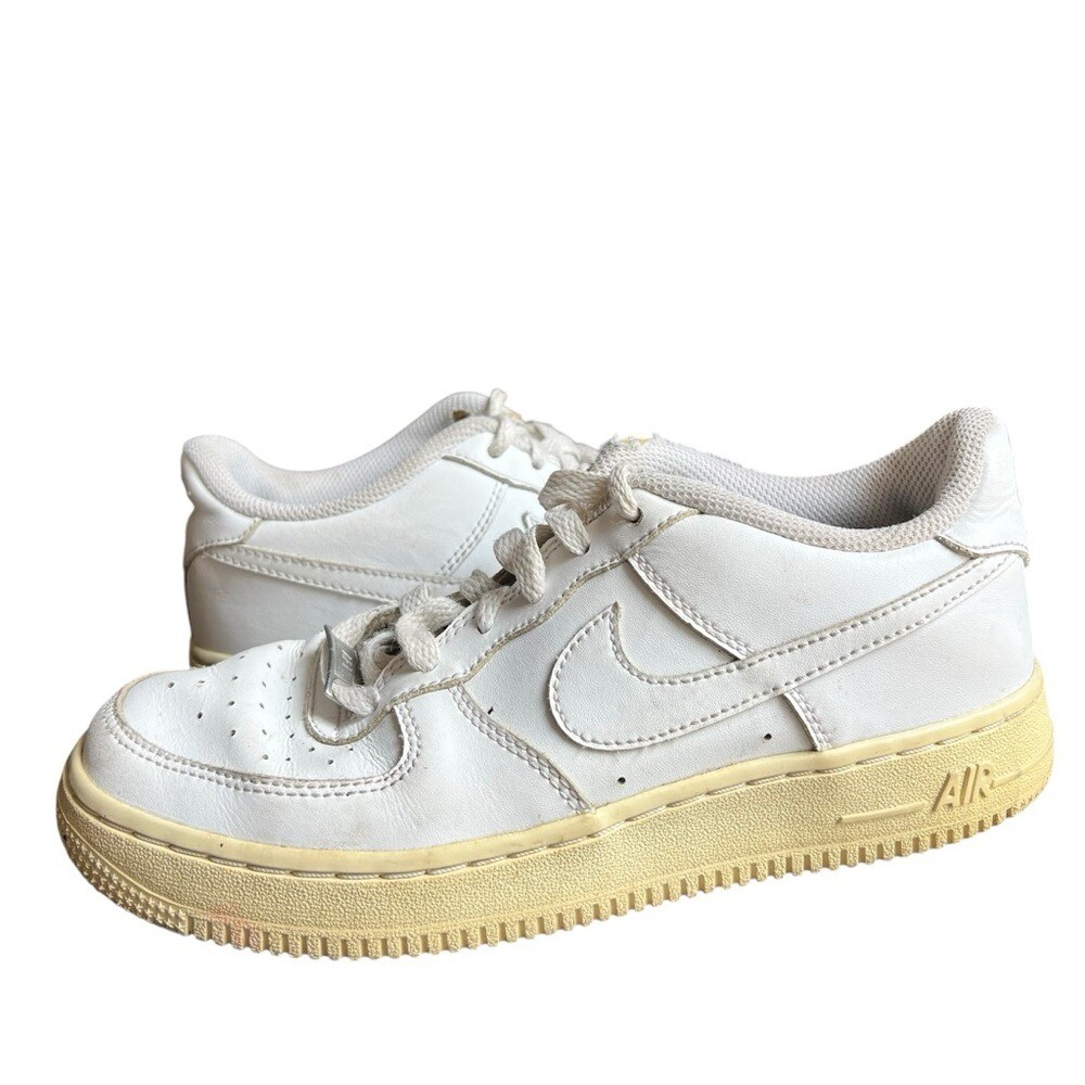 Nike Air Force 1 Low GS White 314192-117 Youth Size 5.5Y Leather Sneakers AF1