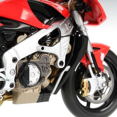 Minichamps 122017946 HONDA RC211V SUMMER TESTBIKE 2001
