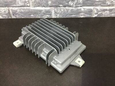 キャデラック エスカレード　Bose アンプ　 No 25939529 キャデラック エスカレードBose アンプ No 25939529