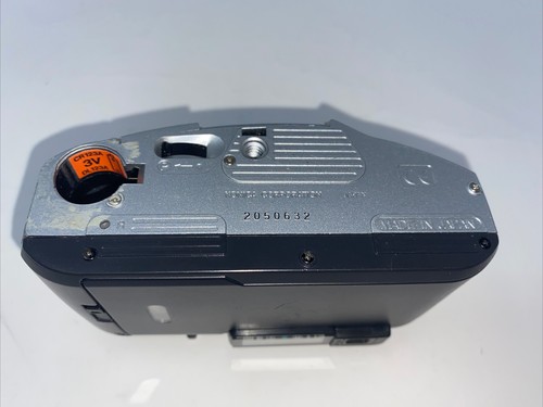 Konica Z-up140 Super 35mm Film Point & Shoot Camera 38-140mm For Parts Only - Picture 8 of 10