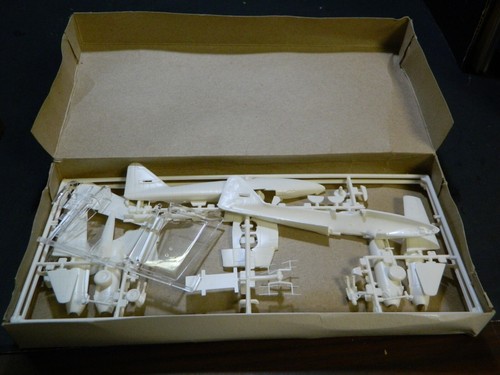 Vintage Jo-Han 1:72 Scale German Messerschmitt Me262 Model Kit #A-104 Very Good - Picture 7 of 8