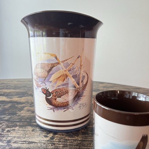 VTG Les Kouba THERMO SERV Insulated Pitcher W/ Cups 55 oz Pheasant Duck Geese - Picture 2 of 23