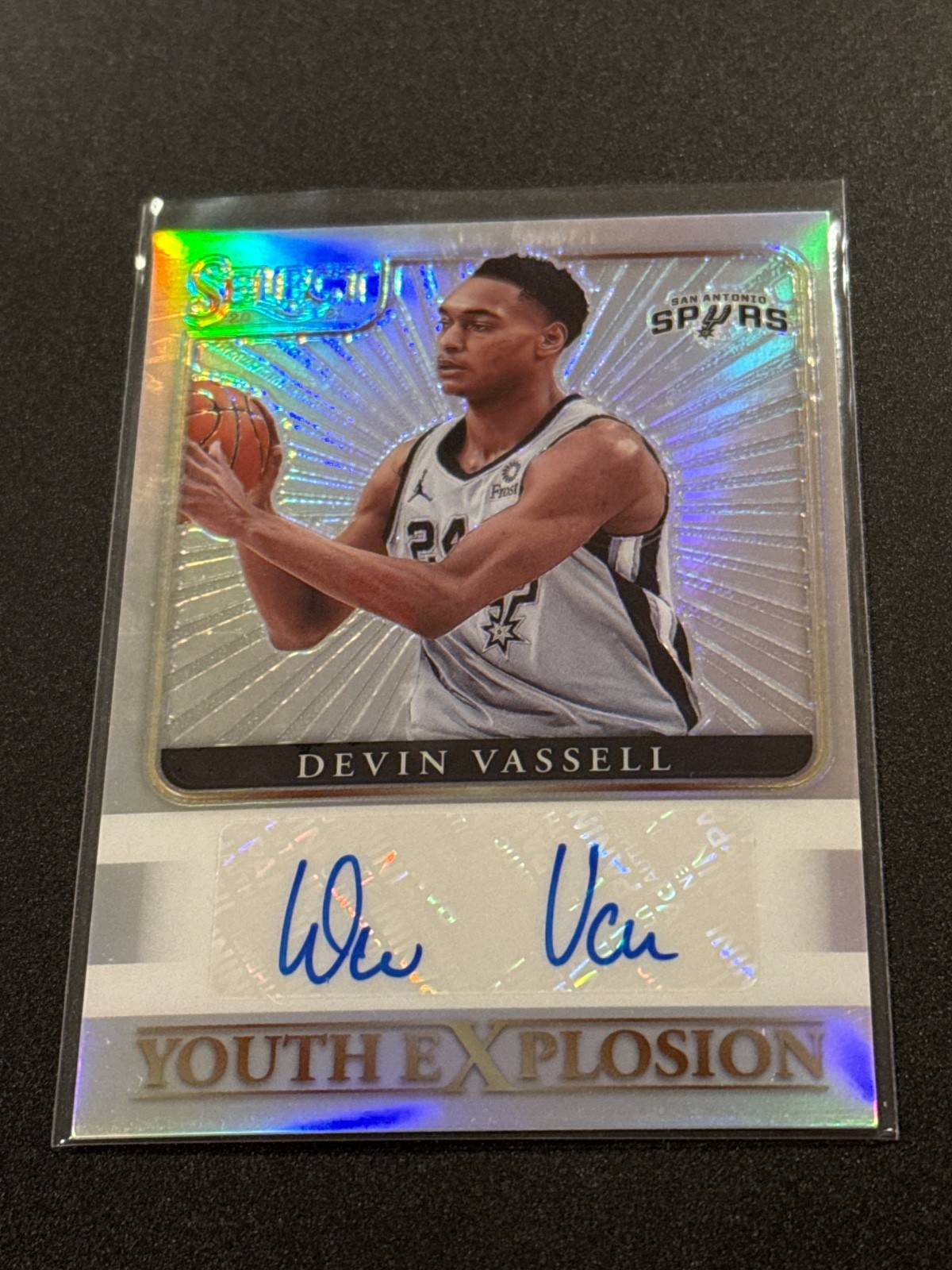2020-21 Panini Select Devin Vassell Youth Explosion Silver Auto NN