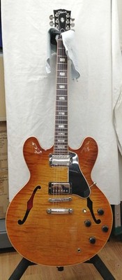 GIBSON ES-335F Semi-acoustic guitar