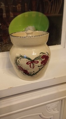 Vtg Casey Pottery Marshall, Texas Cookie Jar, Heart Design, Canister 5.75  1995