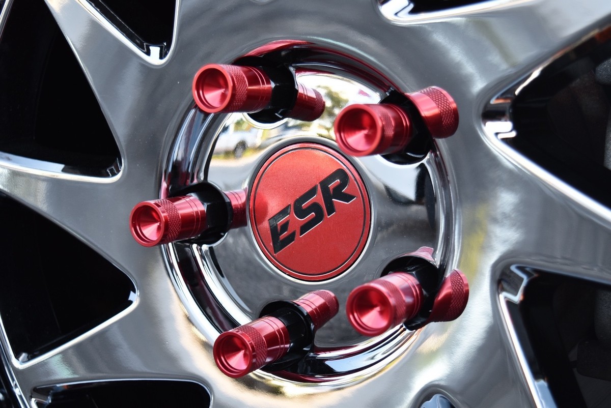 32 TRUE SPIKE 80MM 14X1.5 FORGED STEEL LUG NUTS EXTENDED