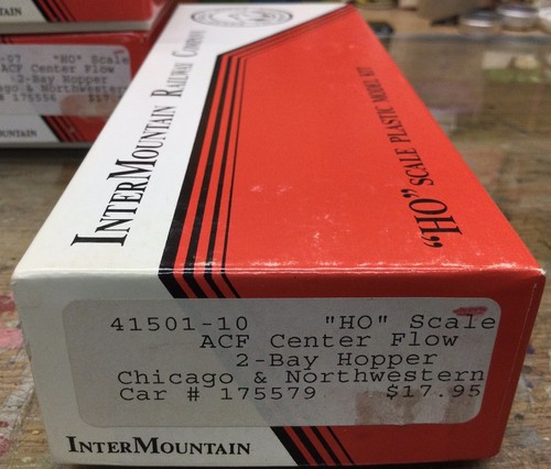 Ferrocarril Intermountain H.O. Kit a escala Chicago y Northwestern Cov Hopper 175579 | Zustand: Used