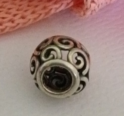 Pandora Silver Openwork Swirls Ocean Breeze Charm #790896 Filagree - Picture 2 of 4