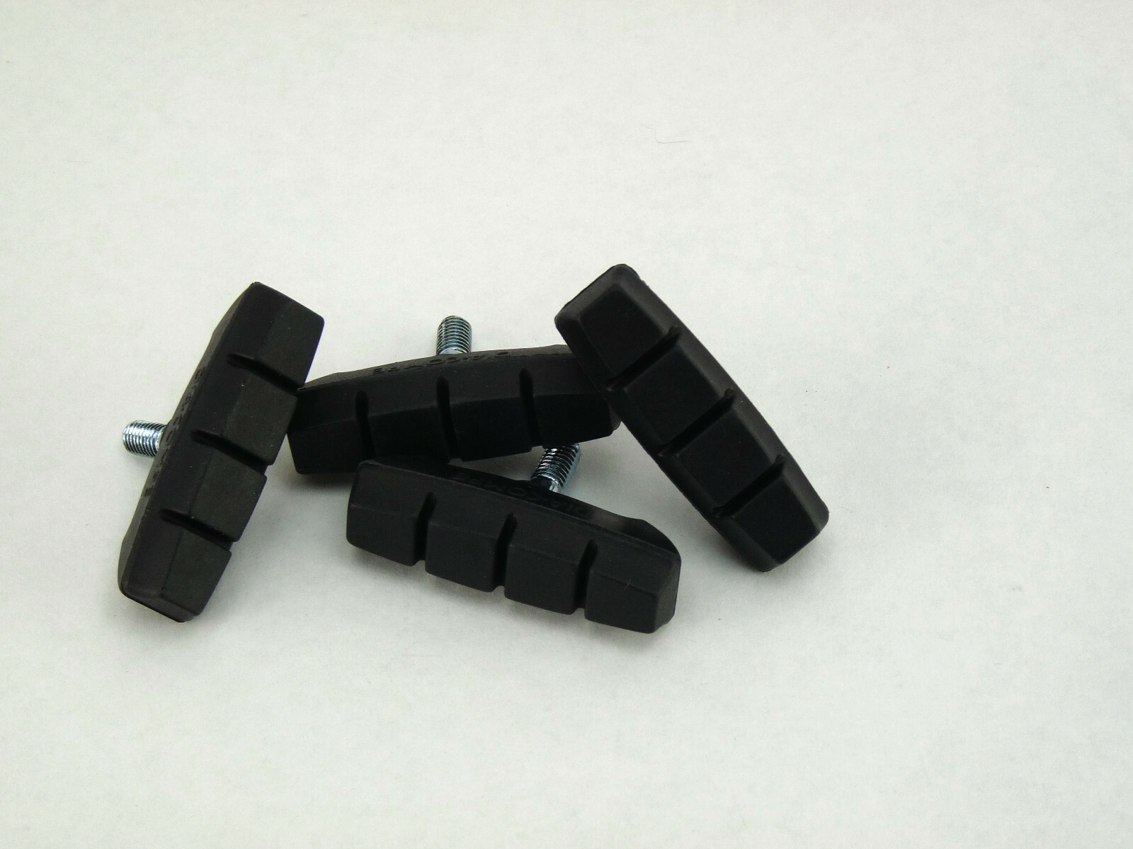 Dia Compe Cantilever Brake Pad Set Of 4   NOS 