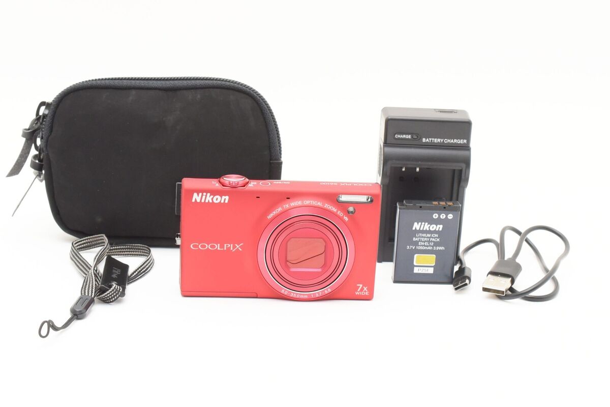 Exc Nikon Coolpix S6100 Compact Digital Camera Red w/Pouch Exc Nikon Coolpix S6100 Compact Digital Camera Red w/Pouch
