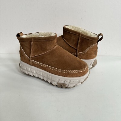 UGG ALL GENDER VENTURE DAZE ULTRA MINI CHESTNUT SHOE MEN US 6 / WOMEN US 7