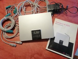 Speedport W502V Telekom WLAN ADSL2+ Router mit Netzteil und Zubehör