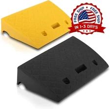 Par De Rampas De Plastico Para Vehiculo Con Capacidad De Peso Bruto De 6600 Lbs.