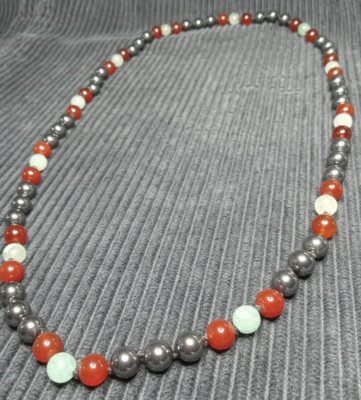 Edelstein Perlen Halskette - Hämatit, Granat und Jade 25'' 2,5oz