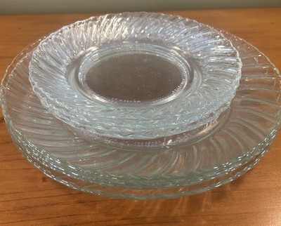 Vintage Vitro Corning Clear Swirl Plates And Saucers Made In Mexico Set Of 4Each