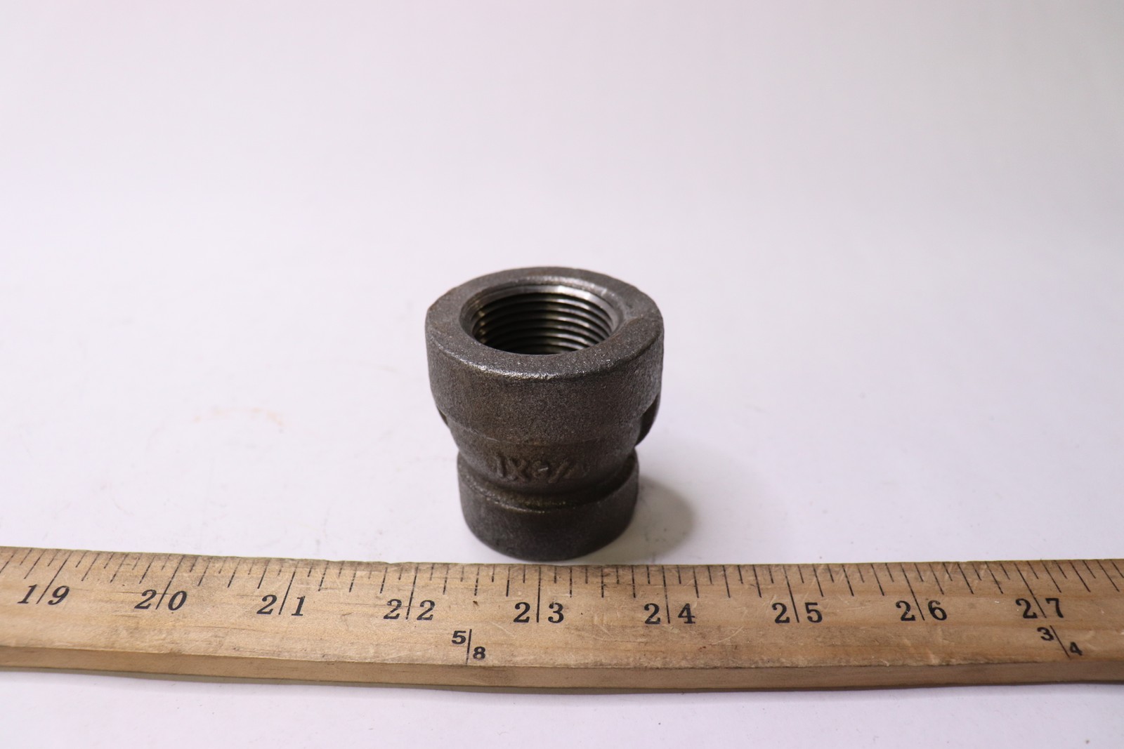 Malleable Iron Pipe Reducing Coupling Black 1" x 3/4" 13563G