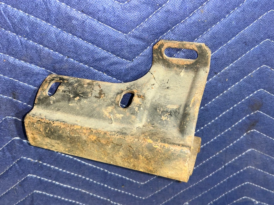 1970 1971 1972 1973 1974 Plymouth Cuda Barracuda Steering Column Cover Bracket - Image 3 of 4