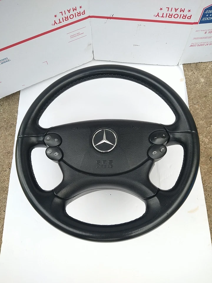 Volante AMG Mercedes cuero negro W211 W463 R230 W219 W209 OEM E55 E63 Foto 2 de 4